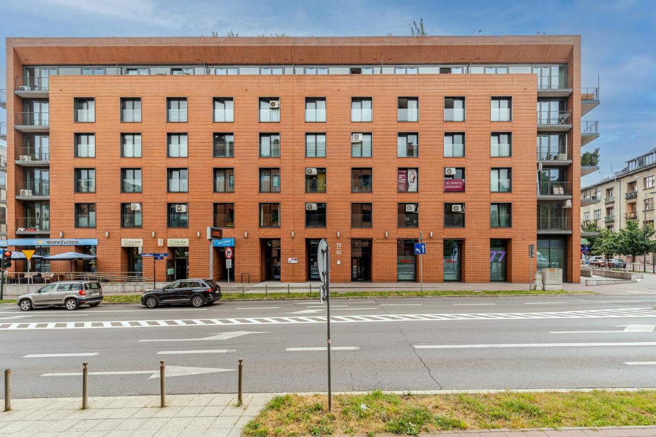 Modern Apartments With Free Parking Spot كراكوفيا المظهر الخارجي الصورة